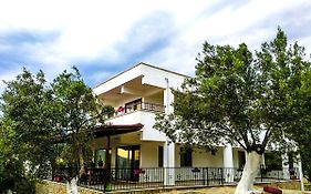 Kaymak Tepesi Tatil Evi